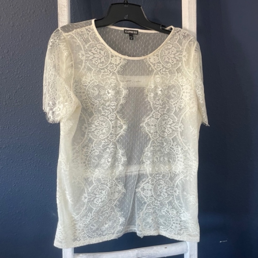 Express cream lace-mesh short-sleeve blouse - medium
